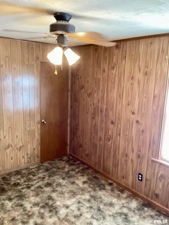 $72,000 | 339 North Cone Street, Farmington, IL 61531