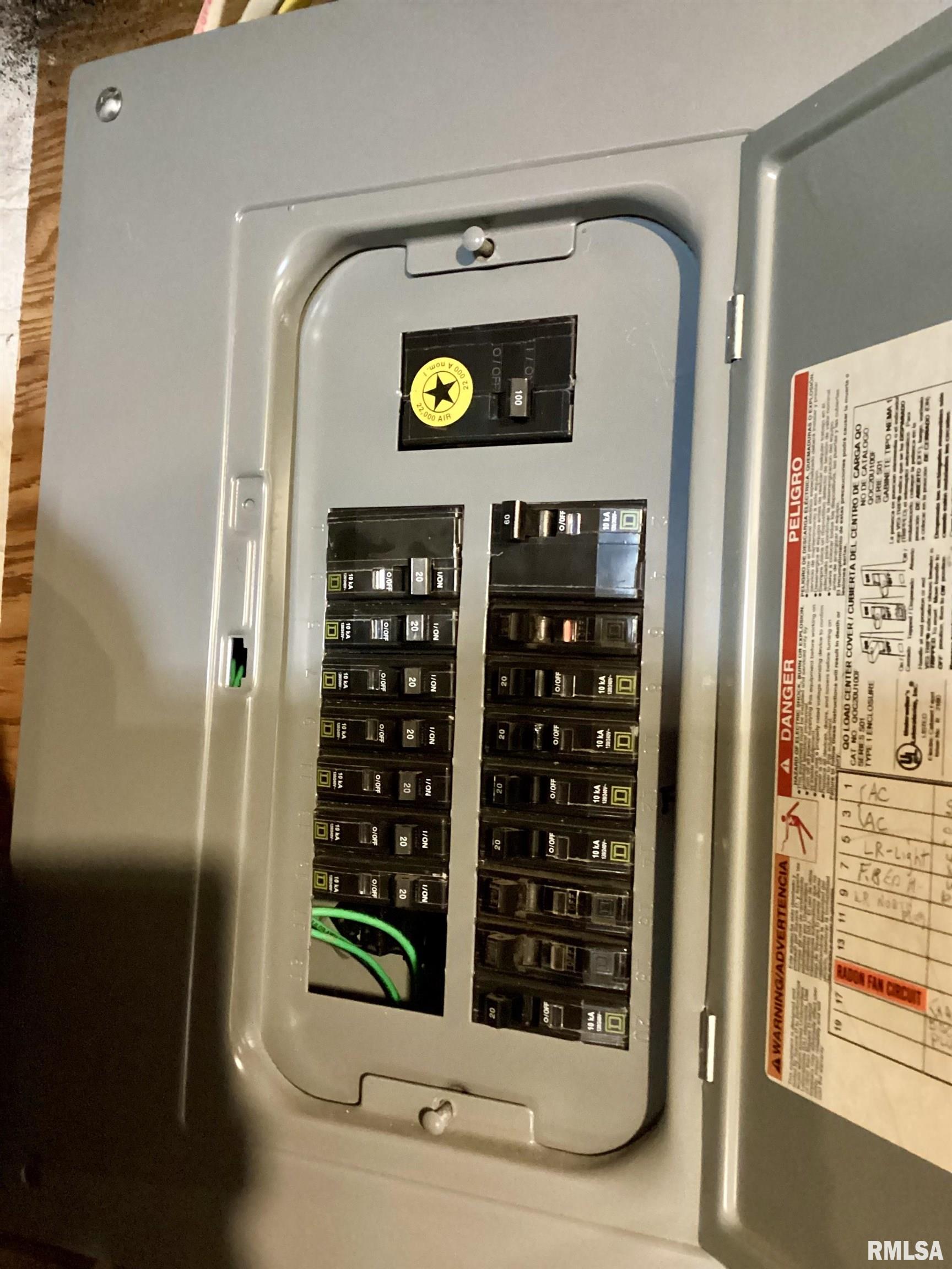 339 North Cone Street Farmington, IL 61531 - Photo 36 of 39