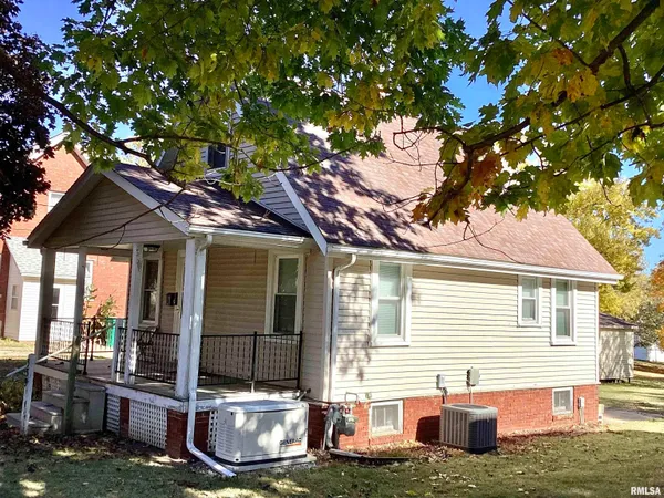 $72,000 | 339 North Cone Street, Farmington, IL 61531