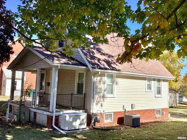 $85,000 | 339 North Cone Street, Farmington, IL 61531