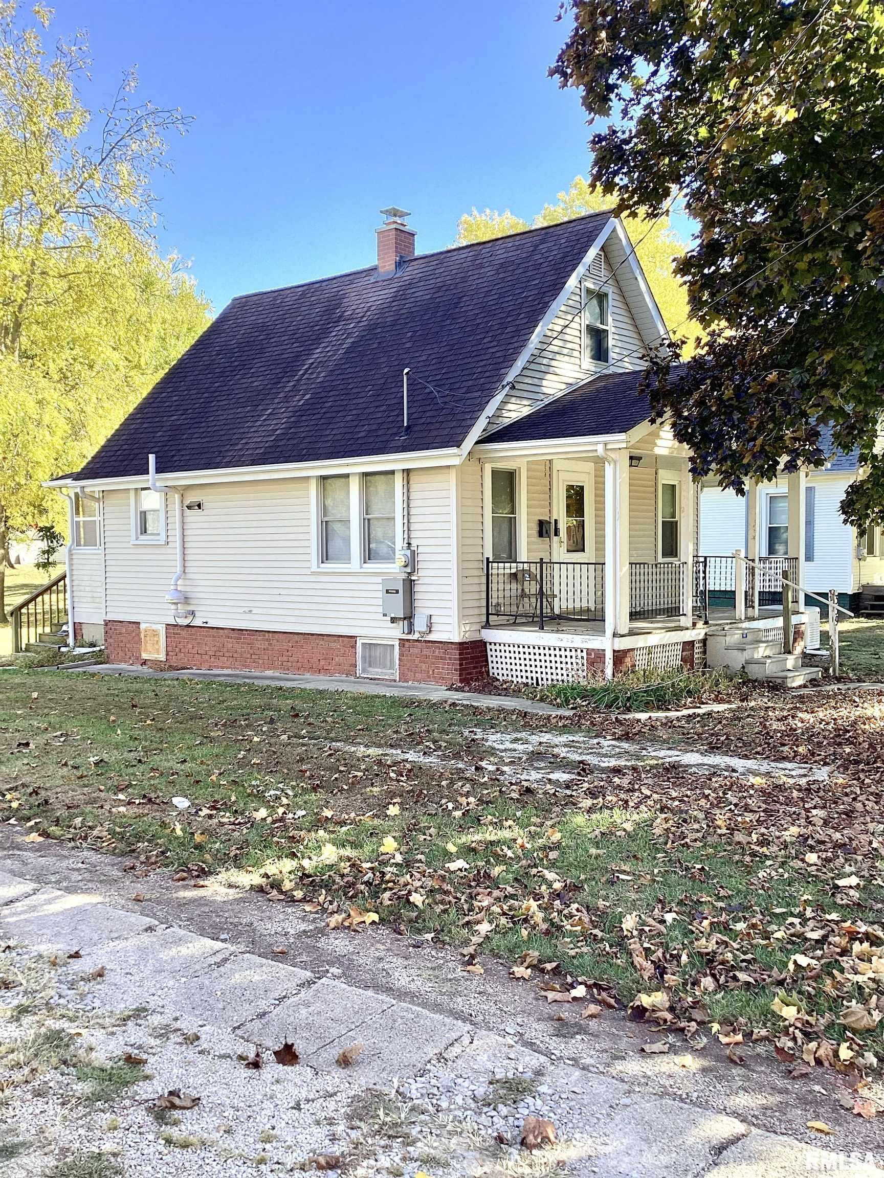 339 North Cone Street Farmington, IL 61531 - Photo 9 of 39