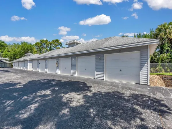 $2,900 | 1200 Misty Pines Circle, Unit C101, Naples, FL 34105