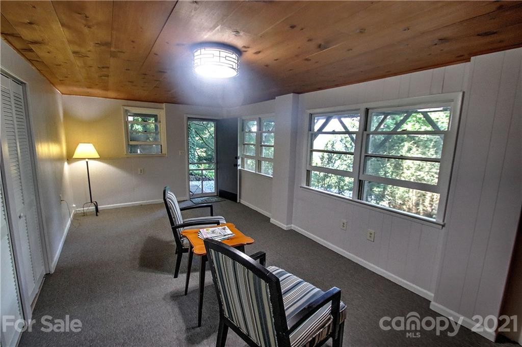 1762 Cabin Flats Road Sylva, NC 28779 - Photo 21 of 34 Gallery Image 21
