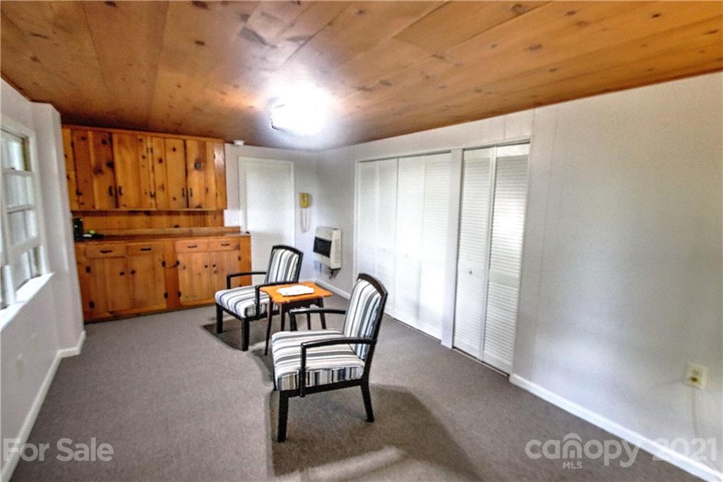 1762 Cabin Flats Road Sylva, NC 28779 - Photo 22 of 34 Gallery Image 22
