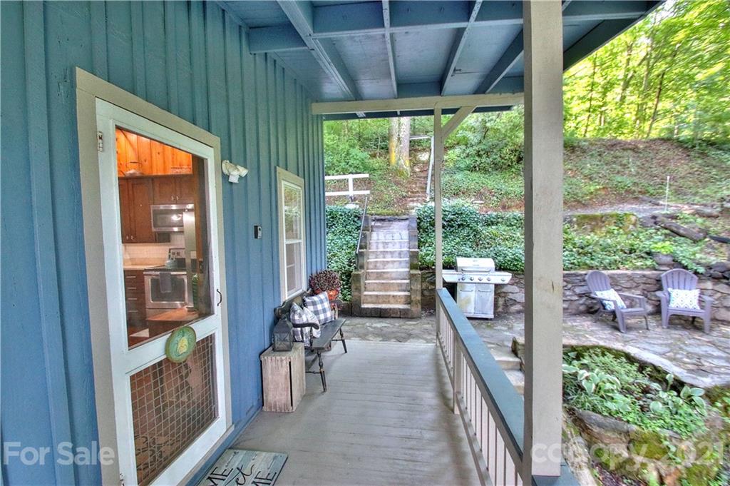 1762 Cabin Flats Road Sylva, NC 28779 - Photo 23 of 34 Gallery Image 23