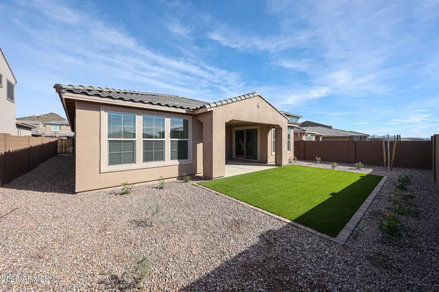 $2,900 | 13755 West Calle De Baca, Peoria, AZ 85383