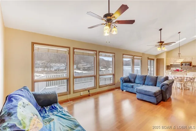 $589,000 | 603 Niangua Shores Road, Camdenton, MO 65020