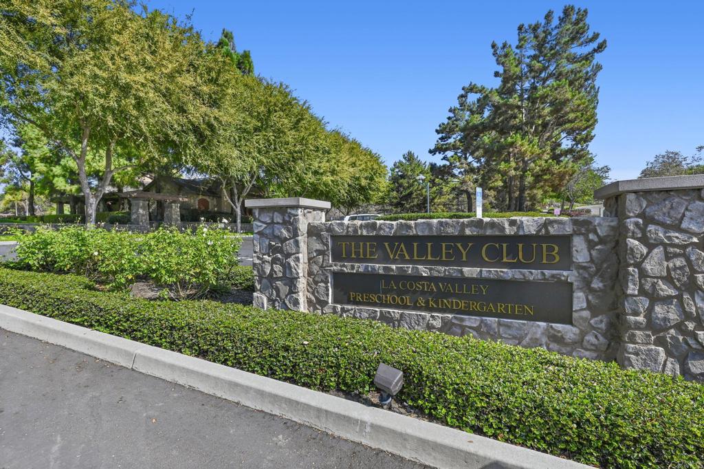 8021 Paseo Arrayan Carlsbad, CA 92009 - Photo 59 of 68