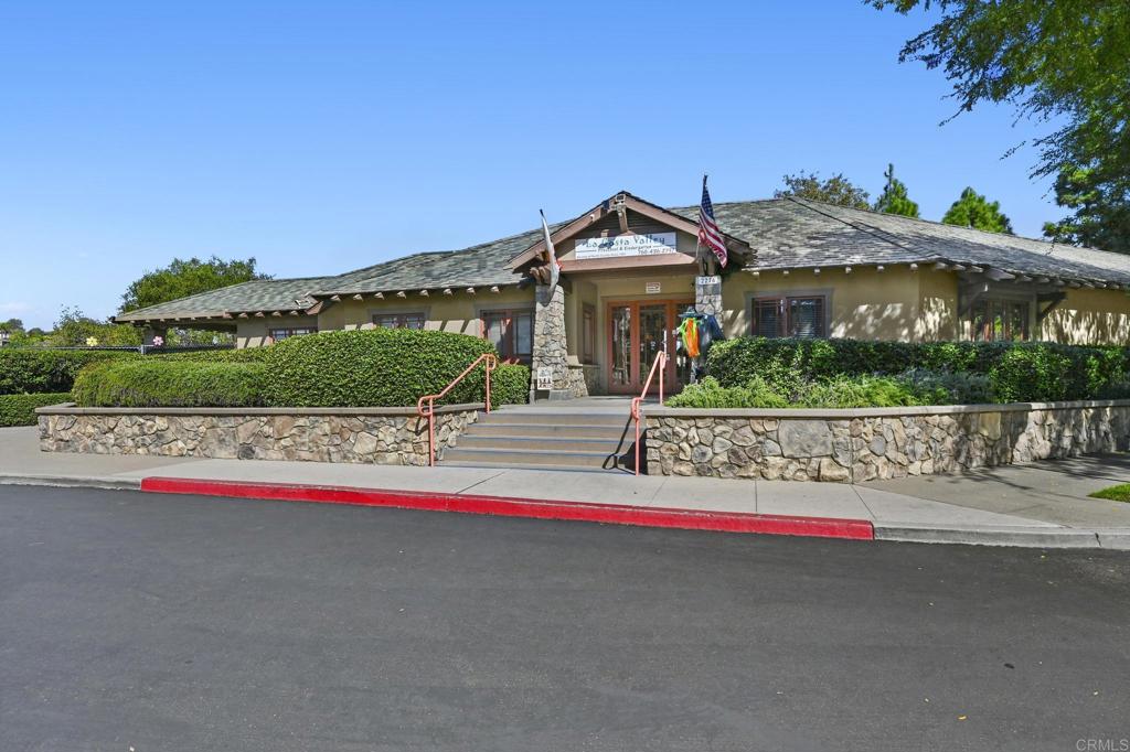 8021 Paseo Arrayan Carlsbad, CA 92009 - Photo 63 of 68