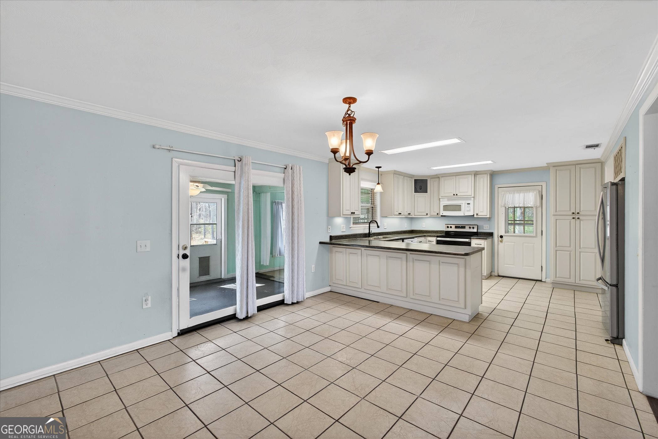 1005 Cedar Street Metter, GA 30439 - Photo 6 of 41