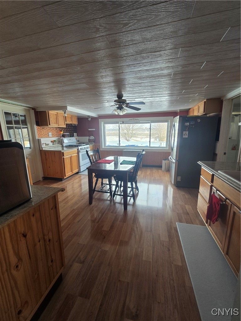 201 Cemetery Road Sangerfield, NY 13480 - Photo 14 of 32