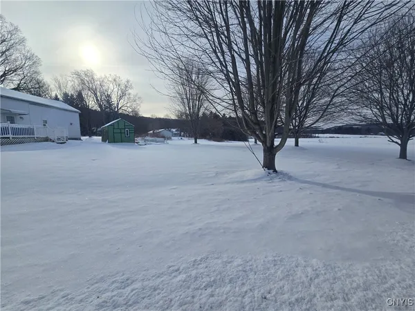 $179,900 | 201 Cemetery Road, Sangerfield, NY 13480