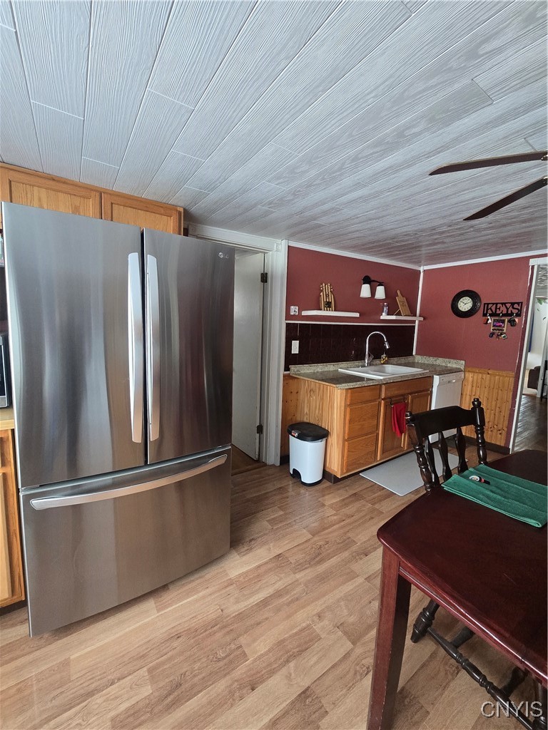 201 Cemetery Road Sangerfield, NY 13480 - Photo 9 of 32