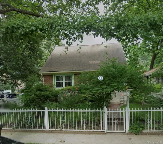 a house view with a garden