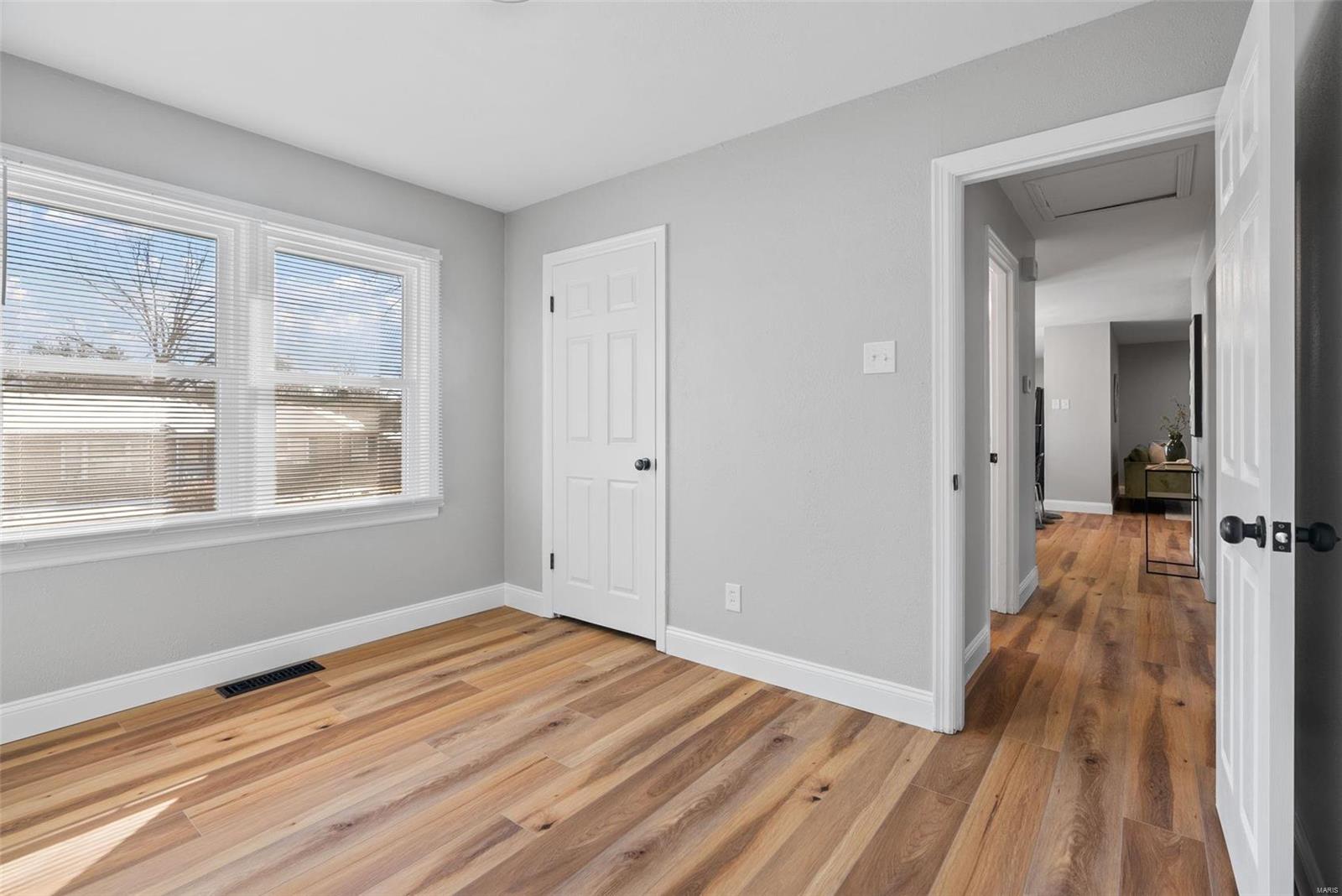 901 Barton Place St. Charles, MO 63301 - Photo 23 of 32