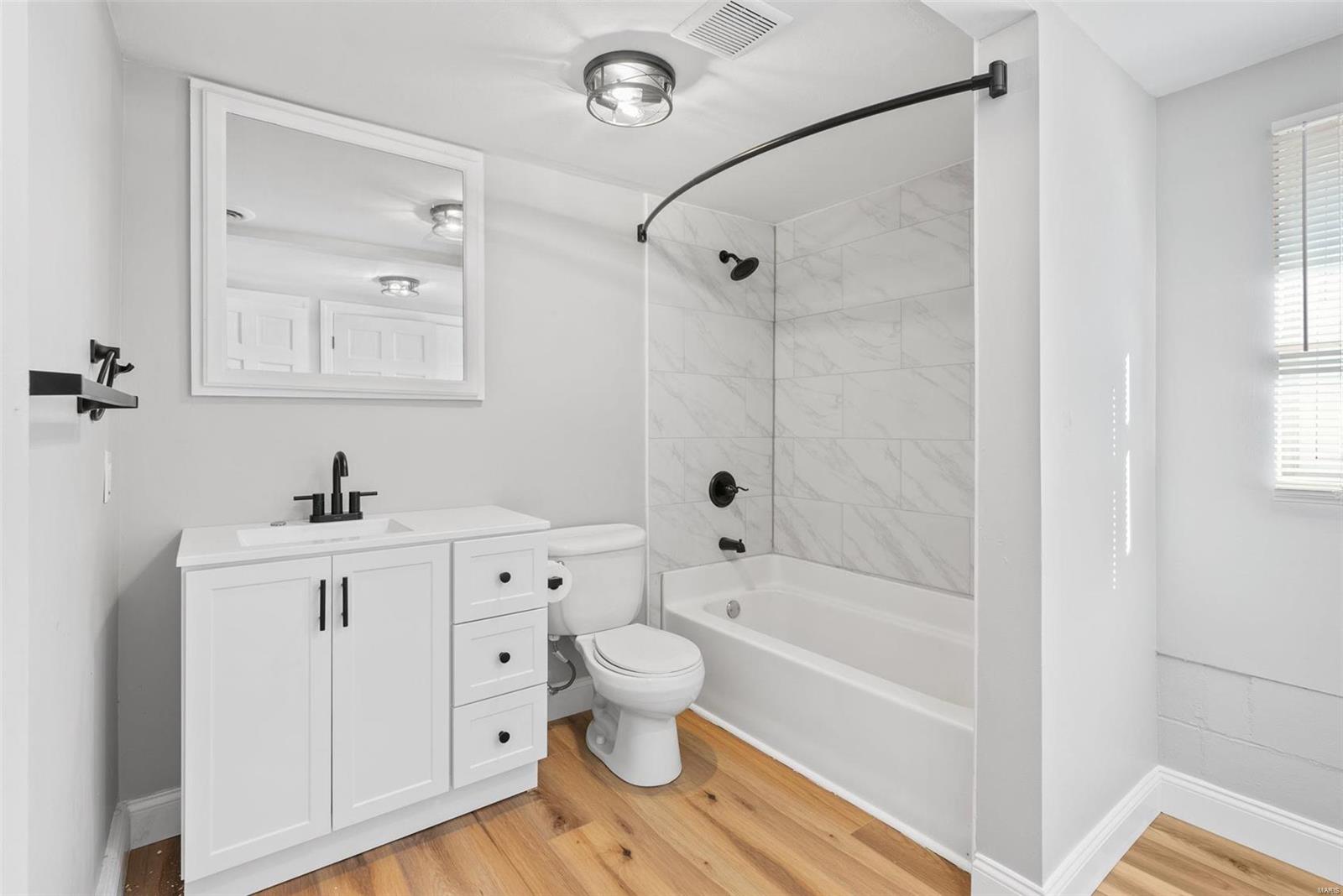 901 Barton Place St. Charles, MO 63301 - Photo 27 of 32