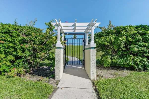 $20,000 | 2056 Windward Way, Jupiter, FL 33477