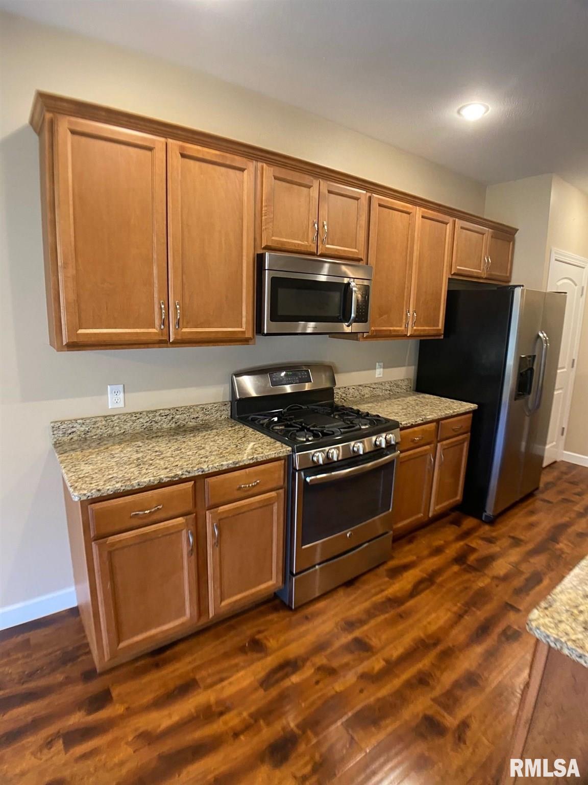 4544 Thompson Road Springfield, IL 62711 - Photo 8 of 29