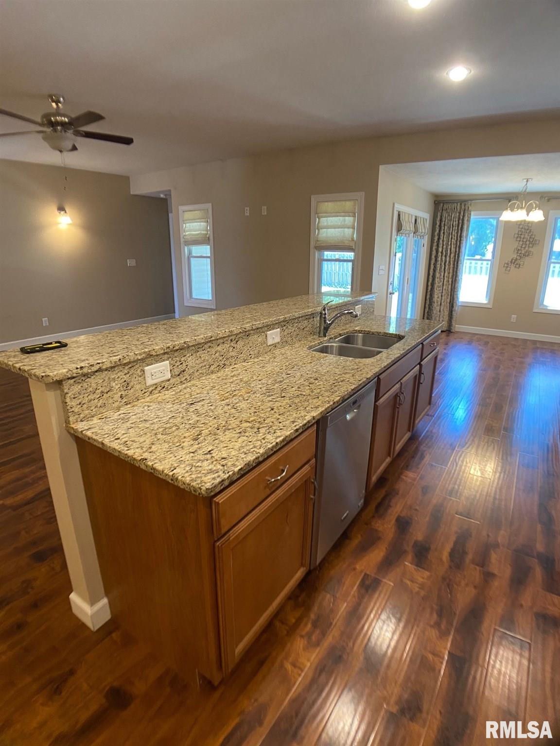 4544 Thompson Road Springfield, IL 62711 - Photo 9 of 29
