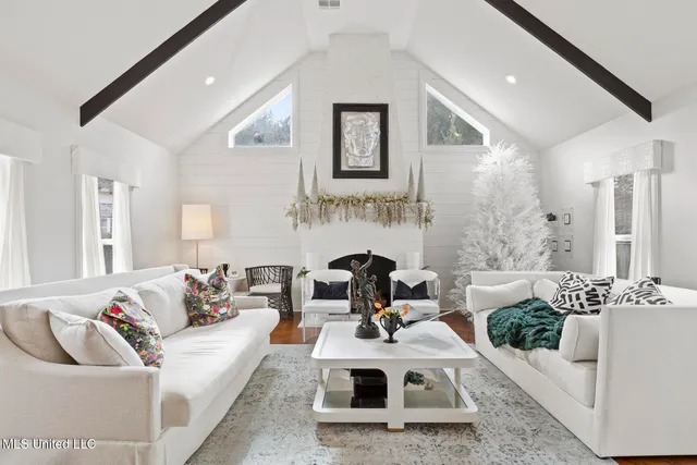 $748,000 | 712 Chickasaw Drive South, Flowood, MS 39232