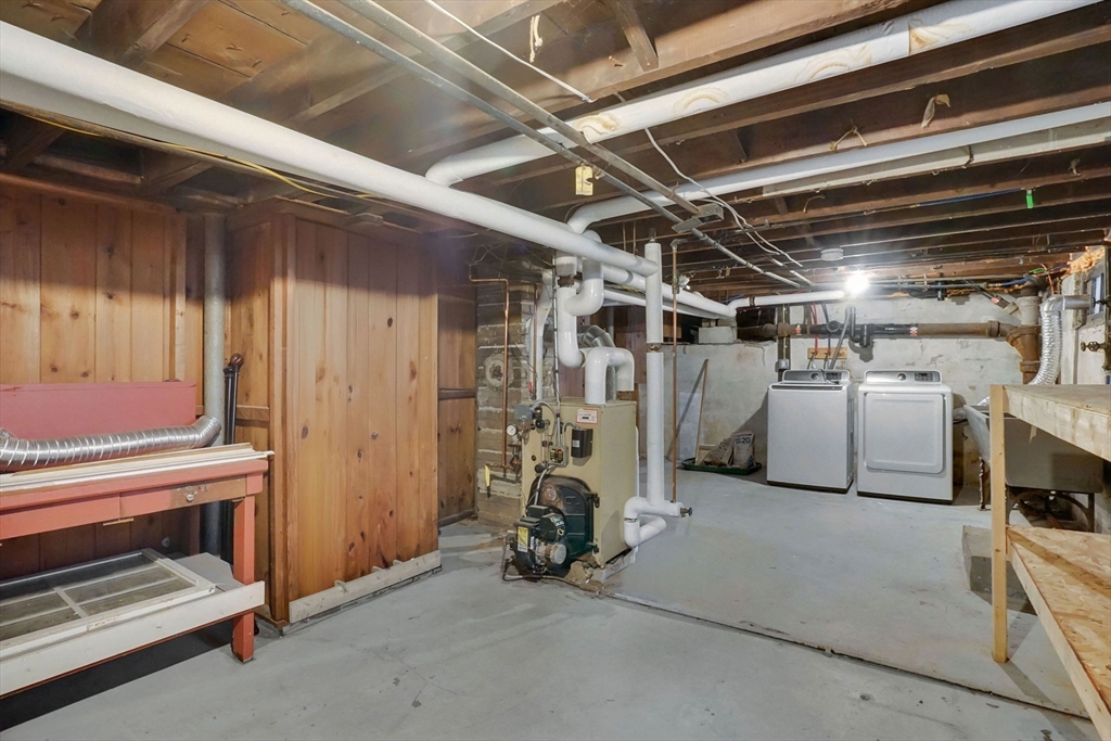 20 California Avenue Springfield, MA 01118 - Photo 32 of 42 Gallery Image 32