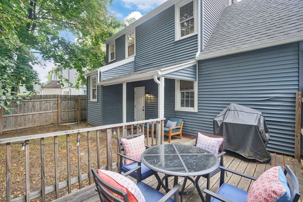 20 California Avenue Springfield, MA 01118 - Photo 35 of 42 Gallery Image 35