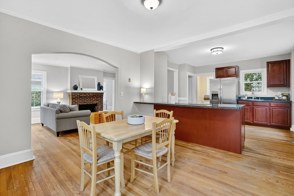 20 California Avenue Springfield, MA 01118 - Photo 7 of 42 Gallery Image 7
