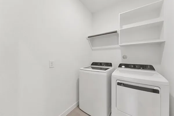 $2,200 | 10351 Woodhill Spa Lane, Cleveland, TX 77327