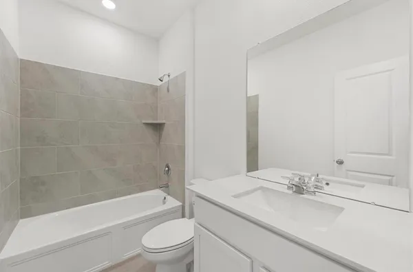 $2,200 | 10351 Woodhill Spa Lane, Cleveland, TX 77327