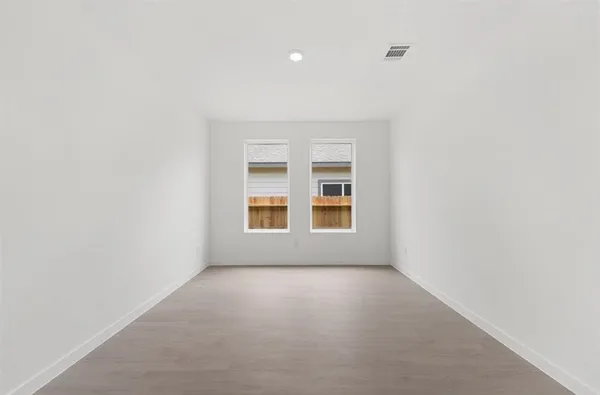 $2,200 | 10351 Woodhill Spa Lane, Cleveland, TX 77327