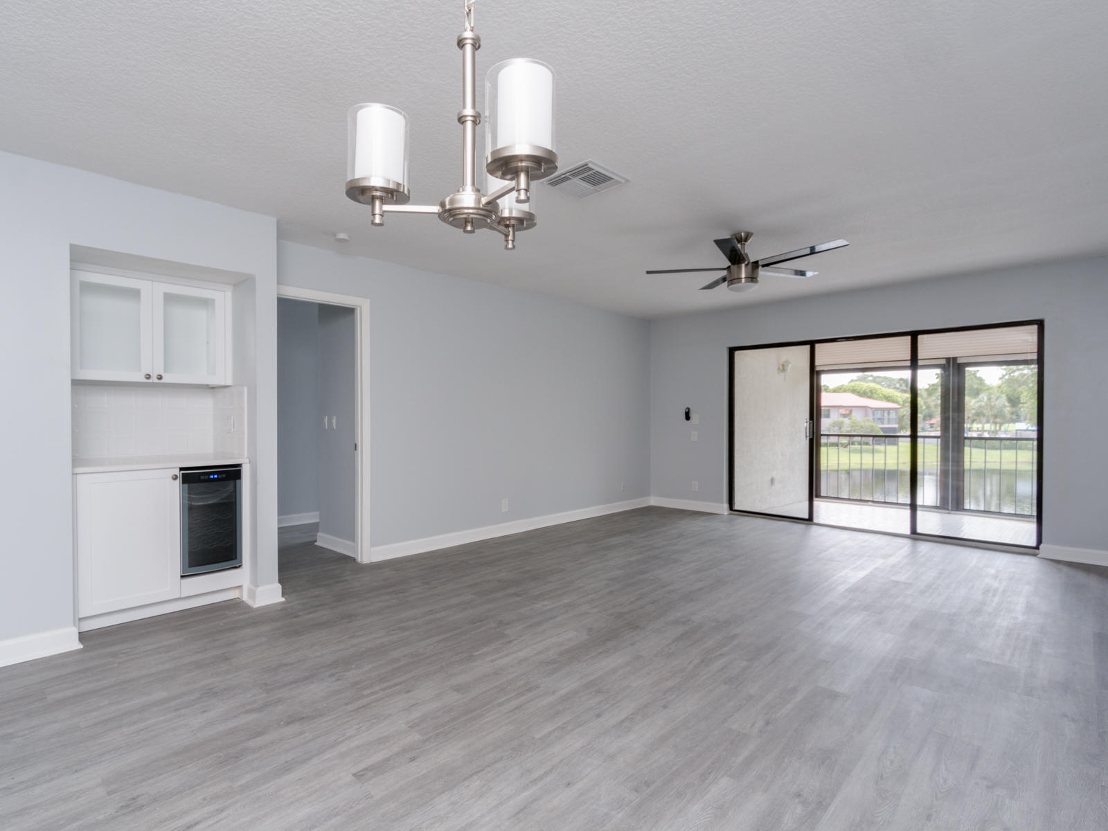 9232 Pecky Cypress Lane, Unit 2F Boca Raton, FL 33428 - Photo 12 of 38 9232-17