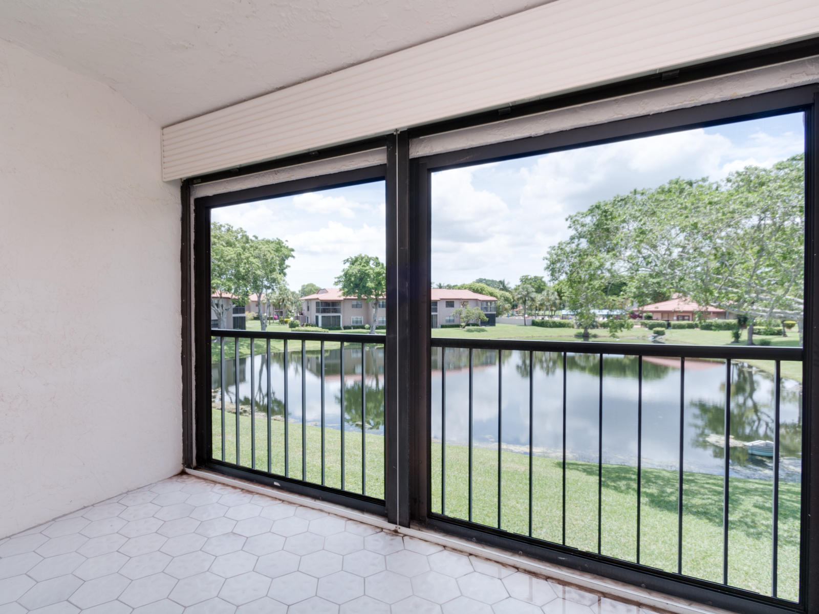9232 Pecky Cypress Lane, Unit 2F Boca Raton, FL 33428 - Photo 21 of 38 9232-27