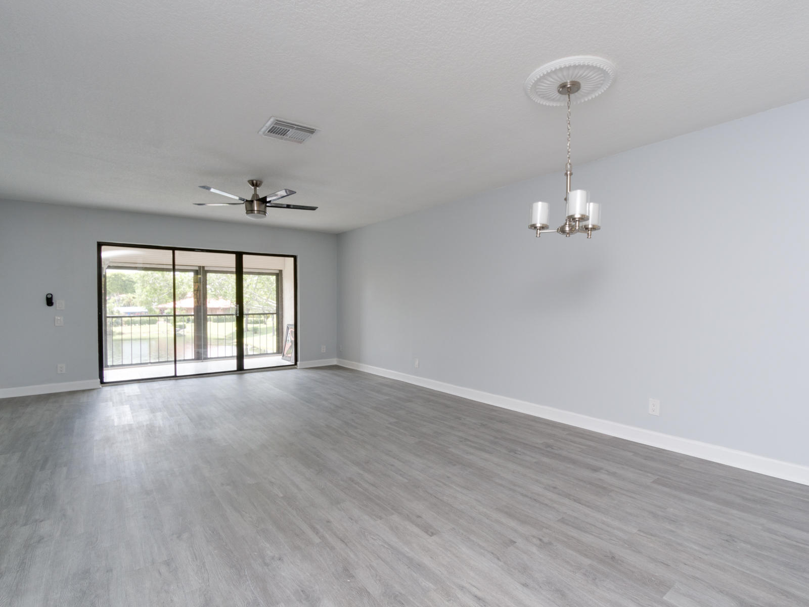 9232 Pecky Cypress Lane, Unit 2F Boca Raton, FL 33428 - Photo 10 of 38 9232-15