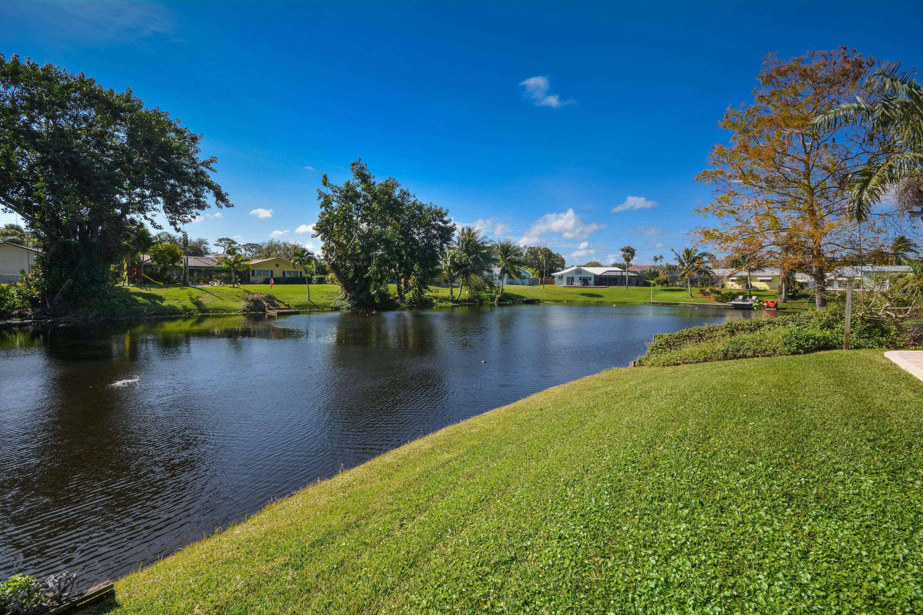 110 Southwest 11th Avenue Boca Raton, FL 33486 - Photo 34 of 44 110 SW 11th Ave Boca Raton FL-print-037-