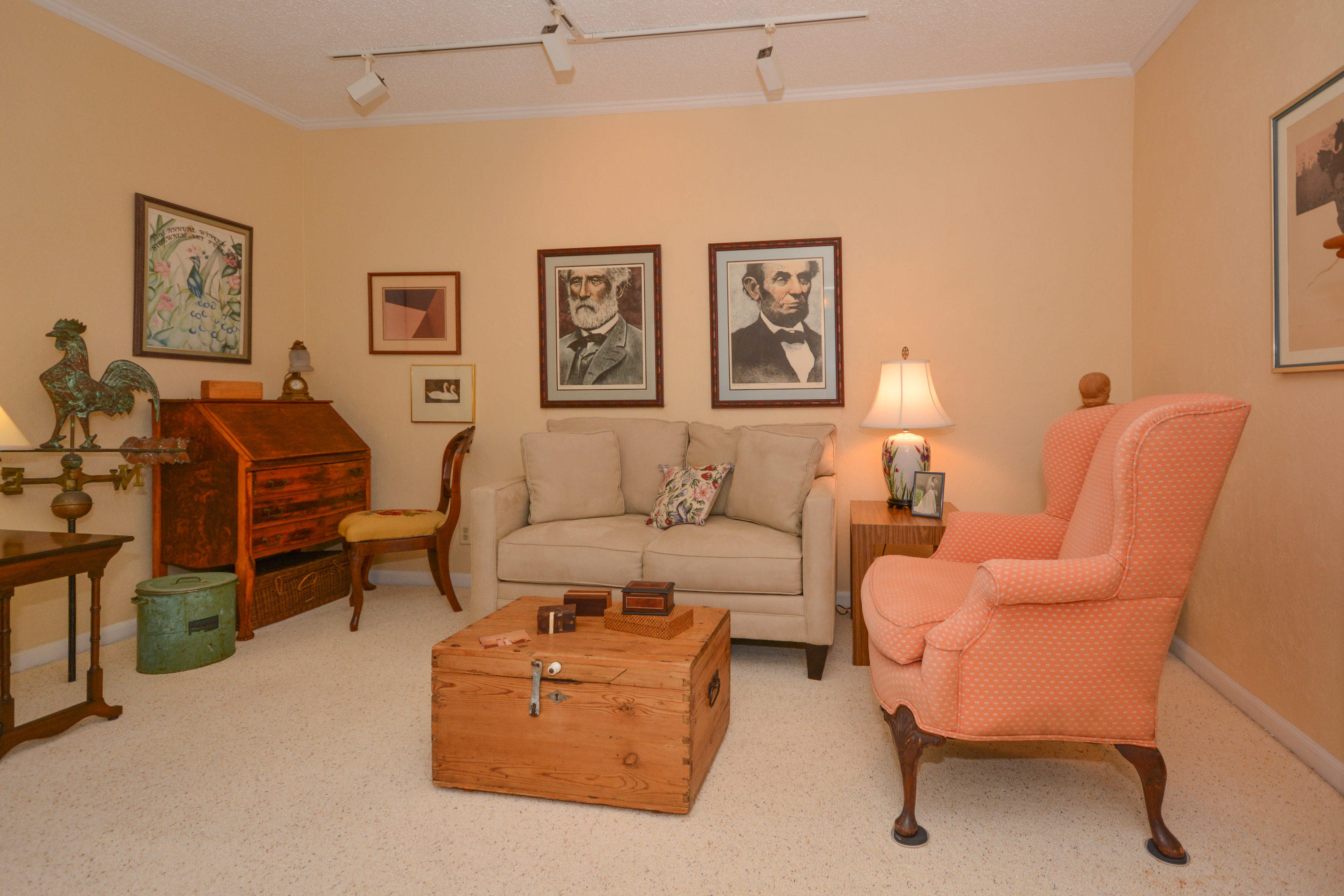 110 Southwest 11th Avenue Boca Raton, FL 33486 - Photo 44 of 44 Den/Office