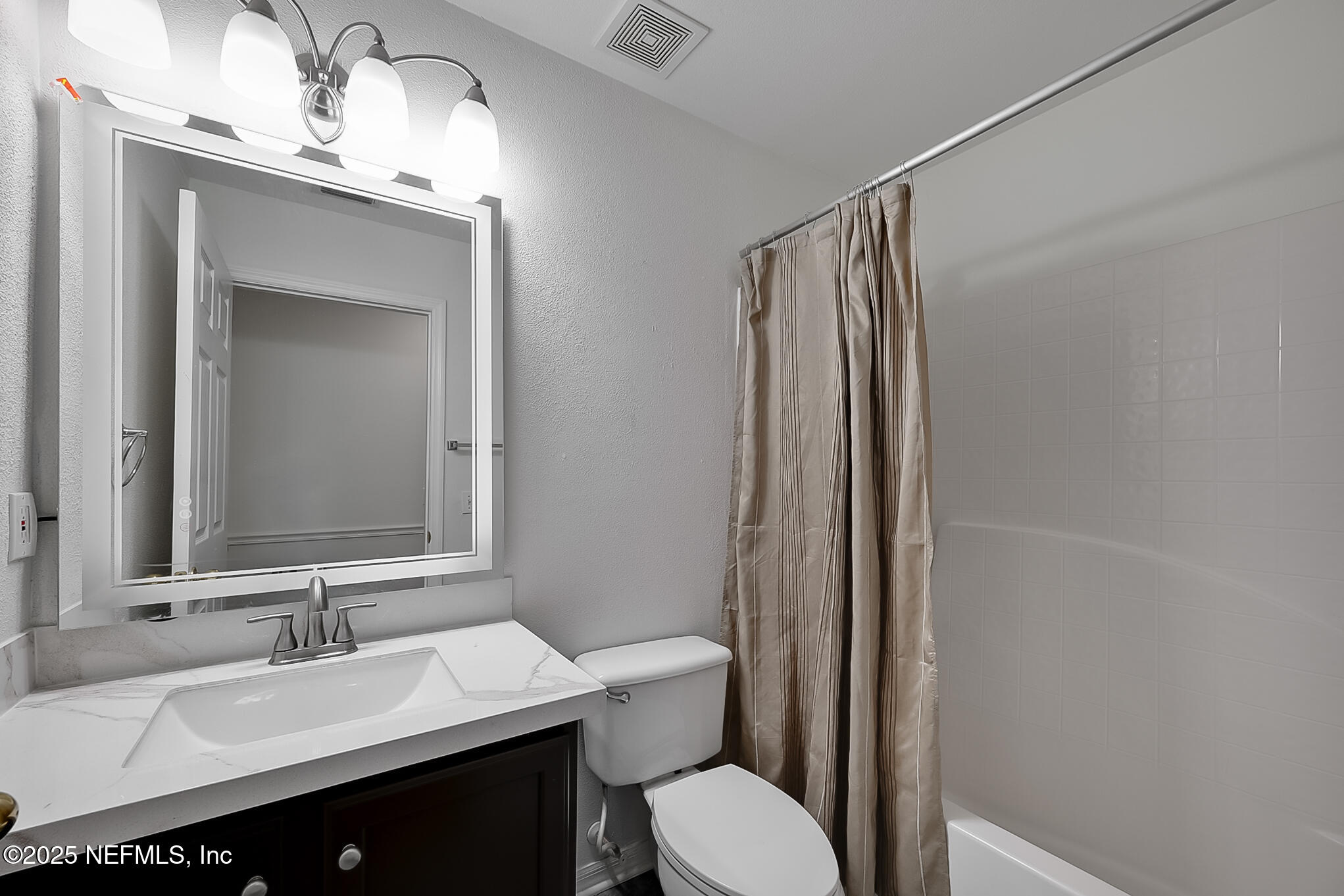 3204 Carlotta Road Middleburg, FL 32068 - Photo 11 of 39 10 Bathroom
