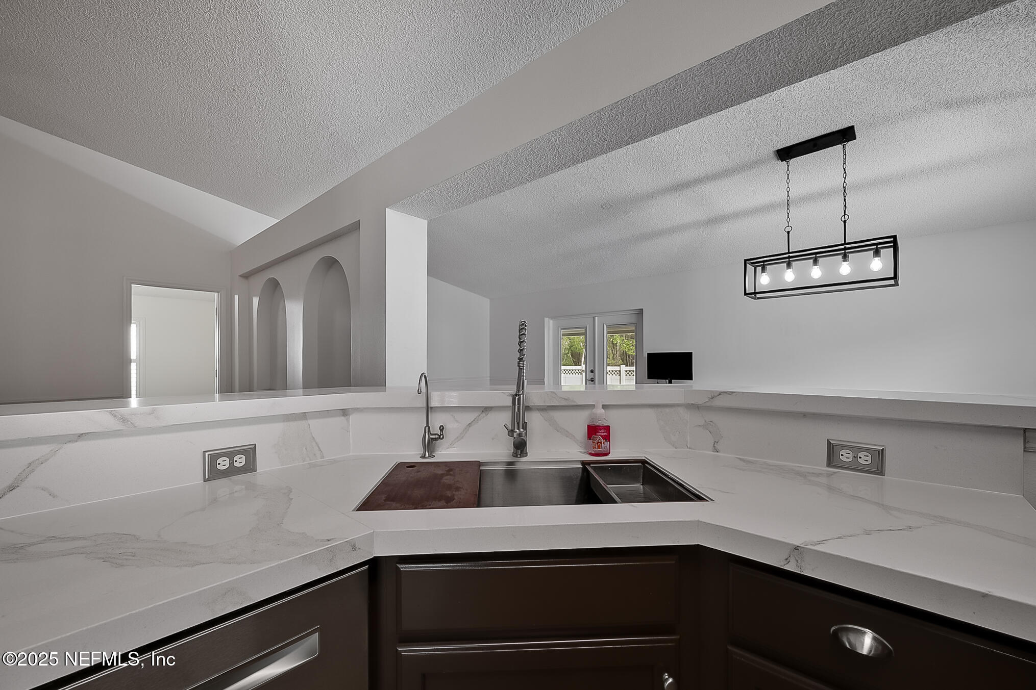 3204 Carlotta Road Middleburg, FL 32068 - Photo 28 of 39 27 Kitchen