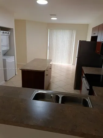 $2,000 | 1936 Alamanda Way, Unit 1, Riviera Beach, FL 33404