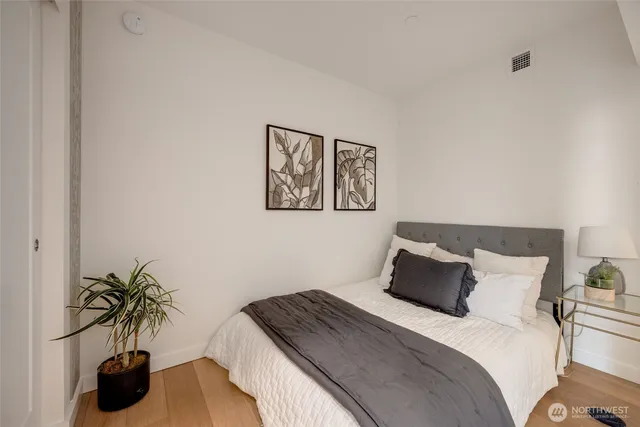 $369,999 | 450 South Main Street, Unit 616, Seattle, WA 98104