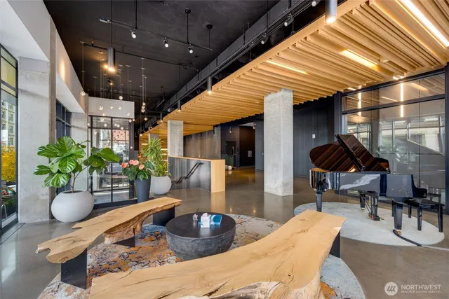 $369,999 | 450 South Main Street, Unit 616, Seattle, WA 98104