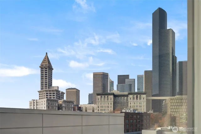 $369,999 | 450 South Main Street, Unit 616, Seattle, WA 98104