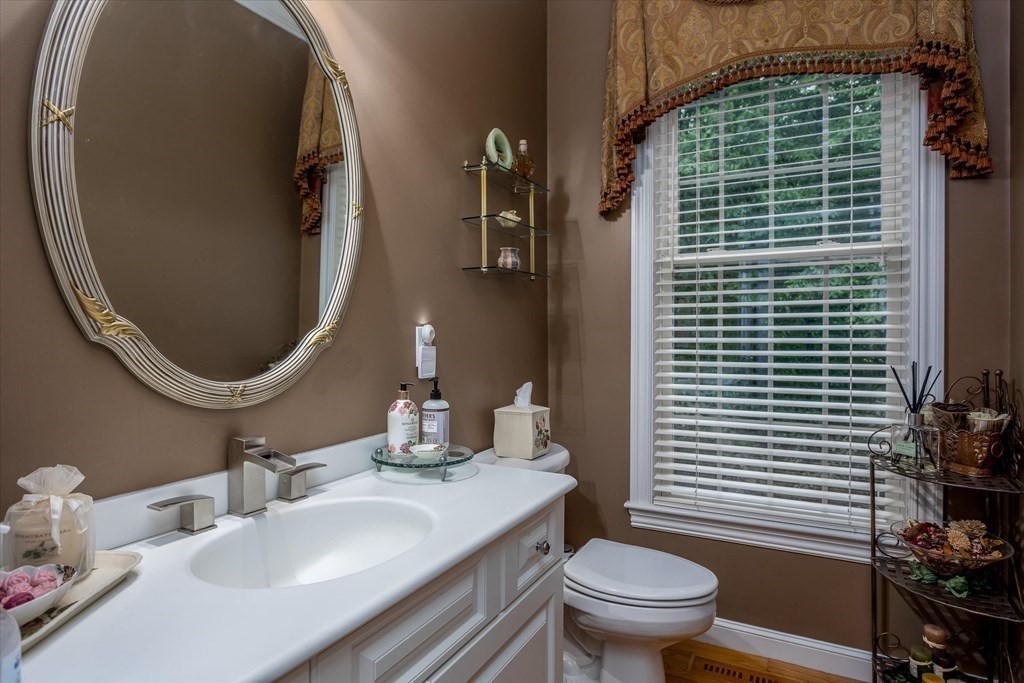 21 Smith Road Hopkinton, MA 01748 - Photo 18 of 42 Gallery Image 18
