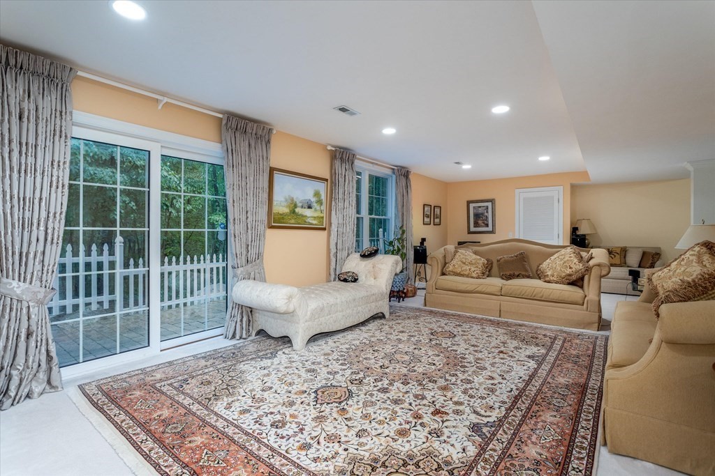 21 Smith Road Hopkinton, MA 01748 - Photo 34 of 42 Gallery Image 34