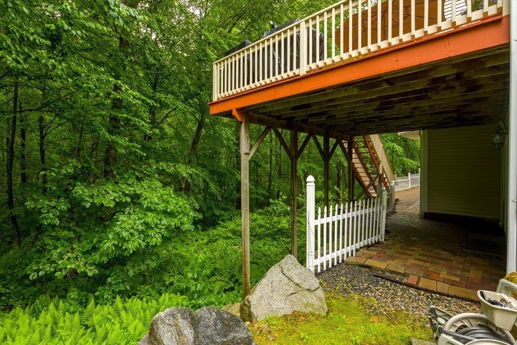 21 Smith Road Hopkinton, MA 01748 - Photo 41 of 42 Gallery Image 41