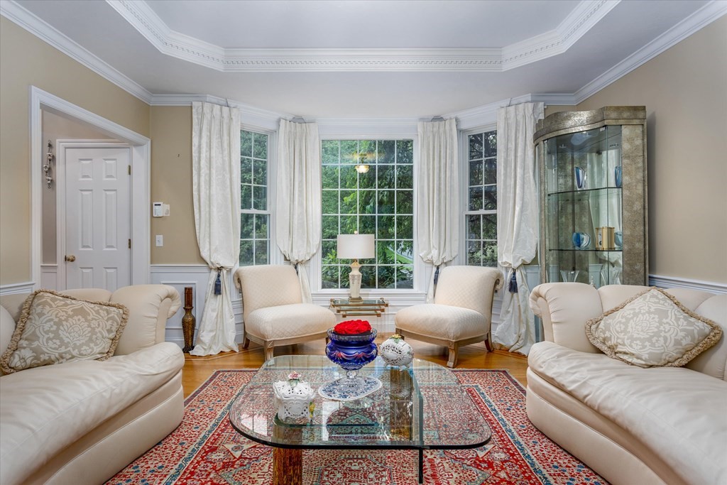 21 Smith Road Hopkinton, MA 01748 - Photo 5 of 42 Gallery Image 5