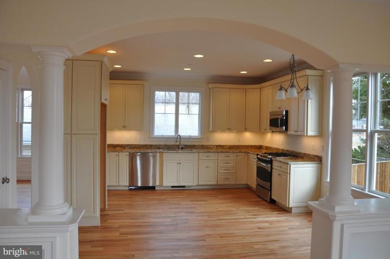 144 Sumner Road Annapolis, MD 21401 - Photo 22 of 30 Kitchen