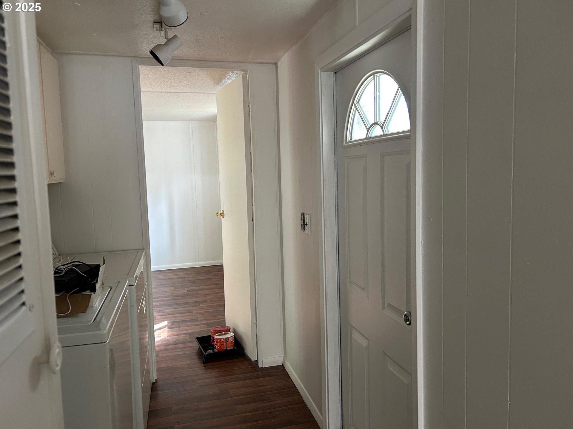 89510 Highway 101, Unit 26 Florence, OR 97439 - Photo 13 of 16 a view of gallery