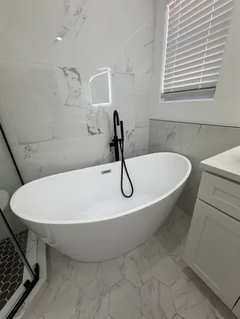 $2,400 | 4904 Park View Court, Tallahassee, FL 32311