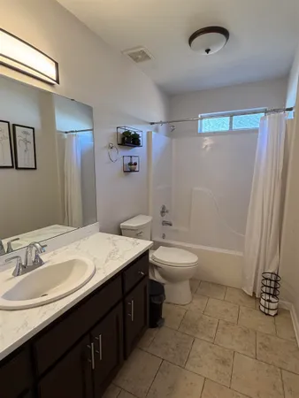 $2,400 | 4904 Park View Court, Tallahassee, FL 32311