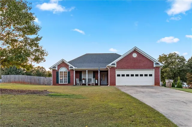 $340,000 | 1016 Easy Street, Winder, GA 30680